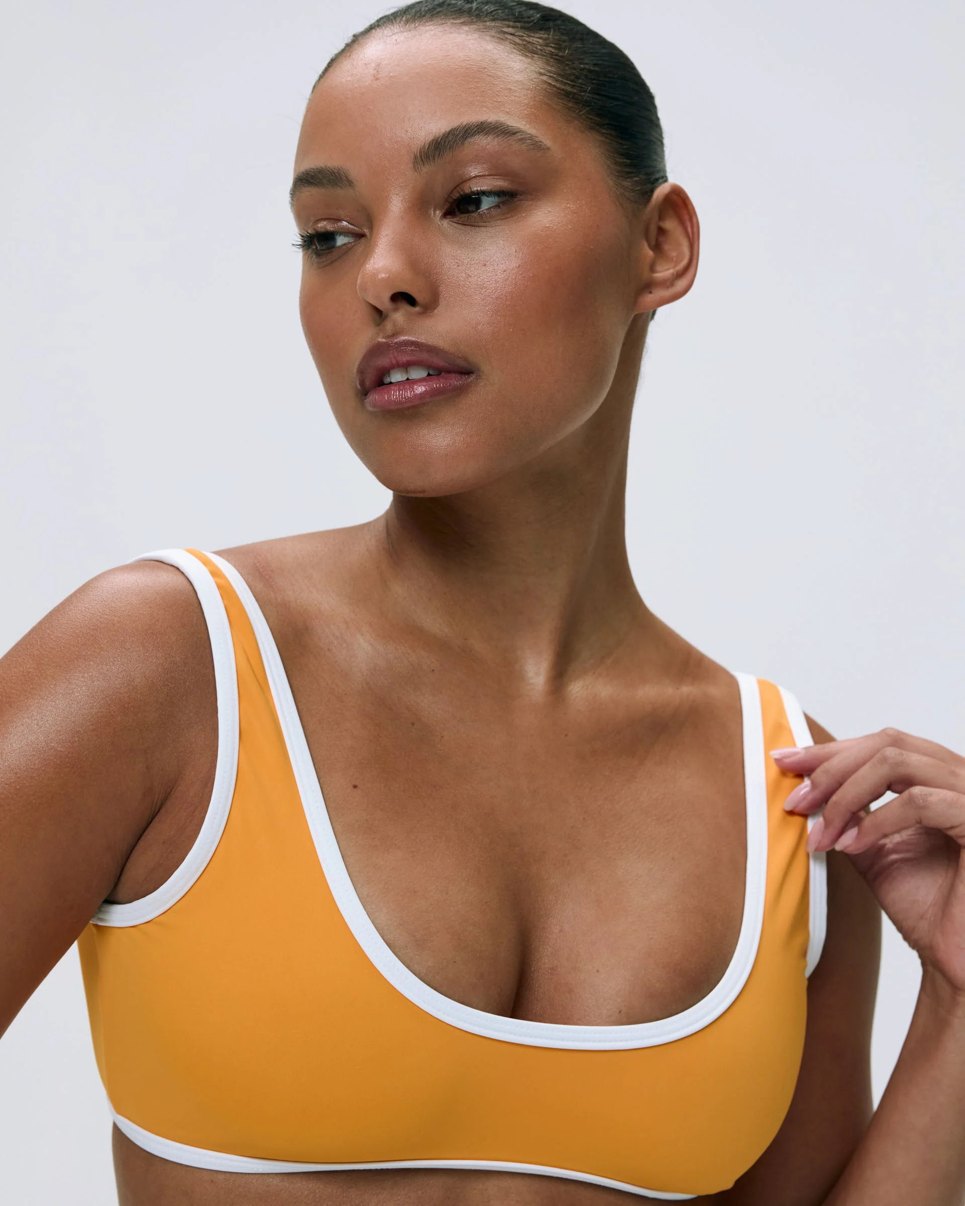 Contrast Scoop Bikini Top - Mango Orange/Marshmallow White - Image 3